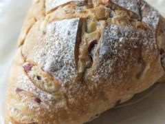 三角乳酪包-Juicy Bakery(大学路店)