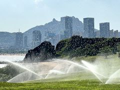-青岛石老人海水浴场
