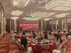 -南京双门楼宾馆(盐仓桥地铁站阅江楼店)