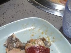 -金滏山烤肉·海鲜·火锅自助餐厅(襄阳万达店)