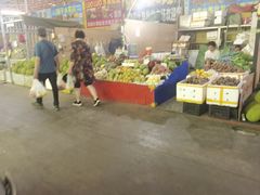 -曼阁市场水果批发市场