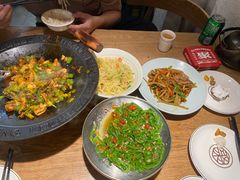 -聚鑫朋酸菜肥肠(文艺路口店)