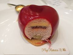 柠檬草莓慕斯-法桐蛋糕·手作面包(万象城店)