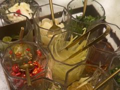 -红鼎豆捞·非遗鲍皇汤火锅(宝丰路店)