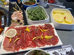 -生活如沸·顺德水牛奶火锅(人民广场店)