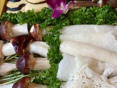-慢丽江·云南野生菌土鸡锅(付家庄店)