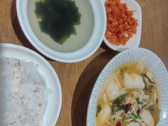 -南城香·饭香串香馄饨香(青年路店)