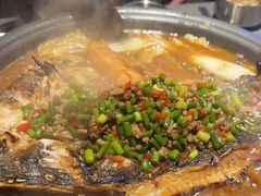 -令狐冲·炭烤活鱼(宝龙店)