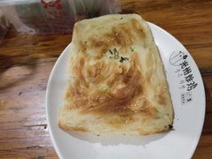 -叶新小吃店(来凤小区总店)