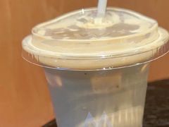 -M Stand(深圳龙岗万科广场店)