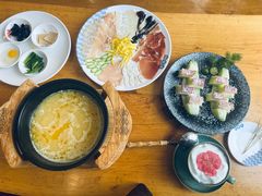 -桥香园过桥米线(国贸店)