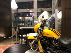 -上海虹桥西郊假日酒店