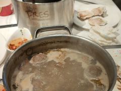 -领鲜活海鲜榴莲自助火锅(东门店)