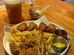 -Thanks美式餐厅(汉堡咖啡店)