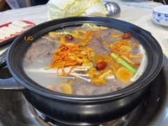 -九寨沟特色牦牛肉汤锅