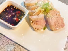 -穹六人间 people 6(岳阳路店)