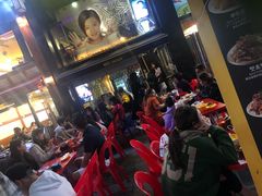 -BHC炸鸡(明洞总店)