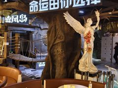 -暴风岛沉浸式体验馆(百联世纪店)