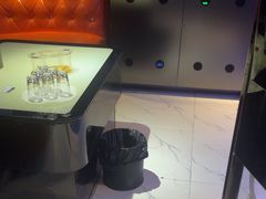 -欢乐糖果KTV(长江店)