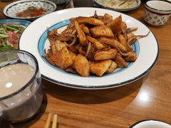 风味馕炒肉-巴依老爷新疆美食(望京小街店)