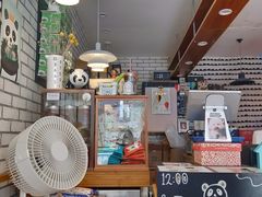 -熊猫一间店欧式奶茶铺