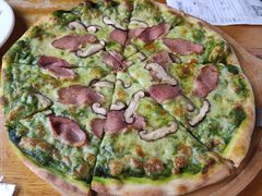 罗勒熏鸭胸披萨-COMMUNE幻师(五角场店)