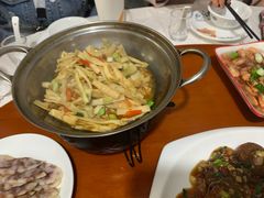 -秋香鱼馆(世凹桃园店)