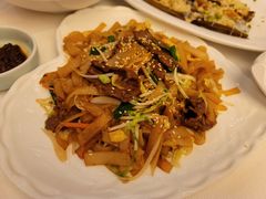 干炒牛河-顺峰(农展馆店)