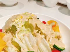 田园沙拉-富淳饭店(陆家嘴保利广场店)