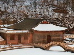 -藏山旅游风景区