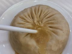 蟹黄汤包-怡园饭店-餐厅(四望亭店)
