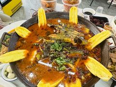 -丹水桥地锅鱼·翘嘴鲌·地方特色全鱼宴(丹江口大坝店)