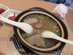 特色牛杂粉丝煲-韩海丽特色美食(秀州路店)