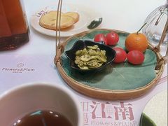 -假装苏杭·迎春花与梅(陆家嘴中心店)