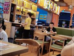 大堂-热瓦普(旭辉广场店)