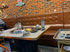 -哈尔滨烧烤·山河村铁锅炖(交大店)
