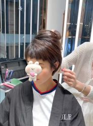 -BULB STUDIO 巴柏明星发型工作室