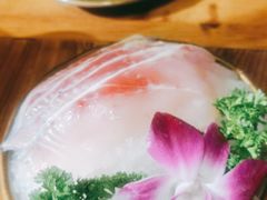 -城墙拐拐火锅(三峡广场黑金冠店)