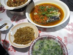 仙庾岭酸辣椒蒸鸡-西江红·株洲本地菜(滨江南路店)