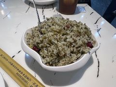 -凤凰路何眼镜香辣蟹(花果园店)