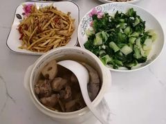 -臻爱住家月嫂育儿嫂(万达店)