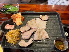 -Dombe豚(黑猪肉街店)