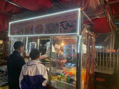 -乌恰市场(彩虹商场店)