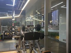 -威克健身游泳(万菱汇店)