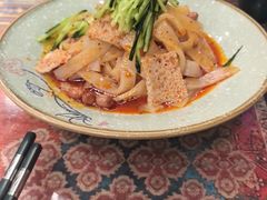 -乡村馕坑肉·烧烤·新疆菜·本地人更爱吃(阿勒泰首店)