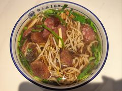 -镇南锅盖面馆(解放路店)