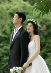 -喜爱高定婚纱摄影
