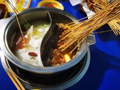 -马路边边·成都串串(翠柏路店)