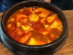 -明洞阿姨·韩式酱蟹烤肉·创意料理(三元桥店)