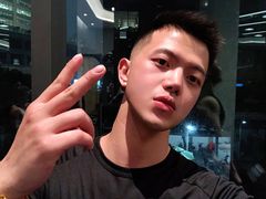 -本来精品川菜(嘉里中心店)